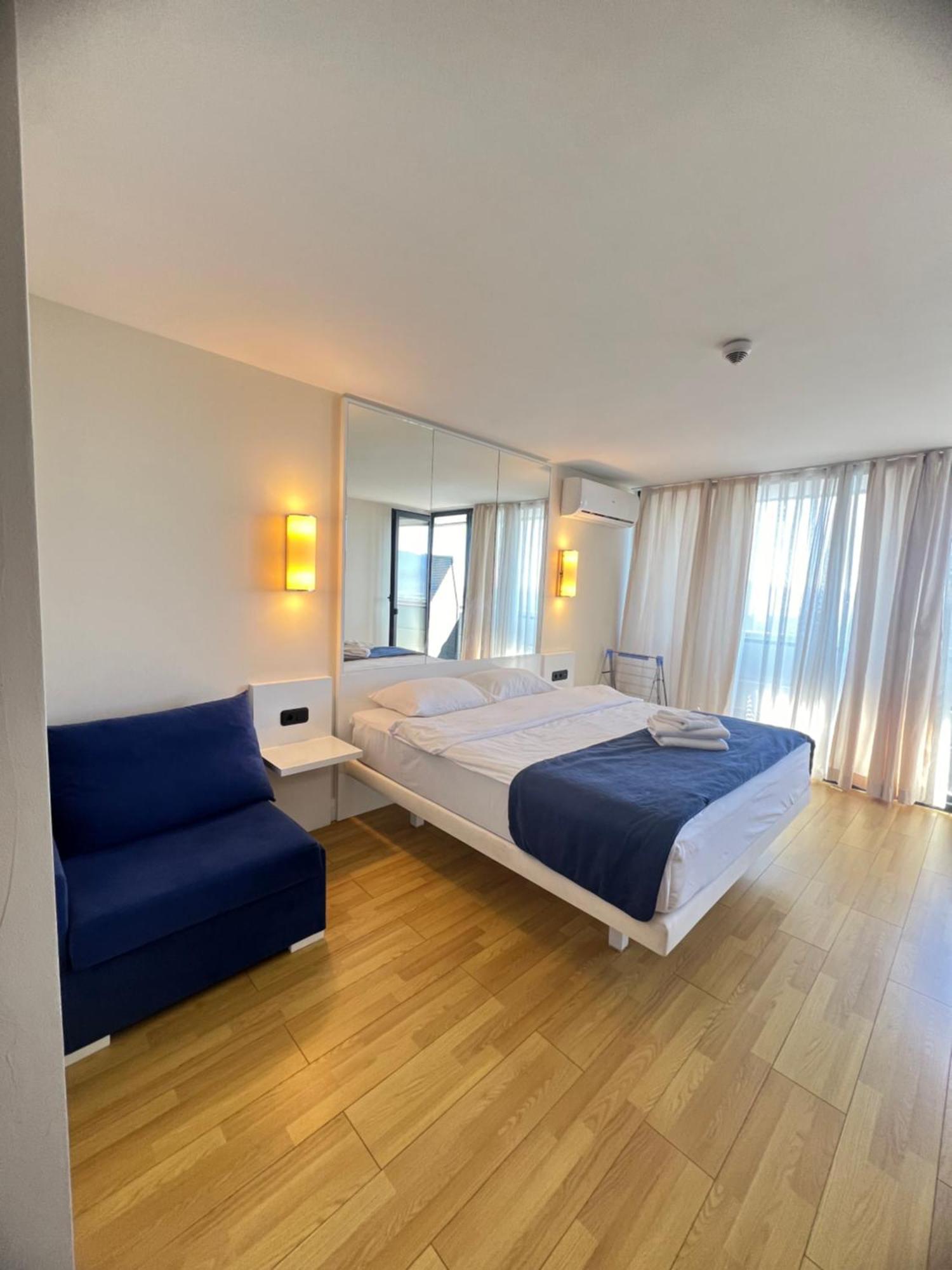 Spend Your Time In Orbi City Batumi Exterior foto