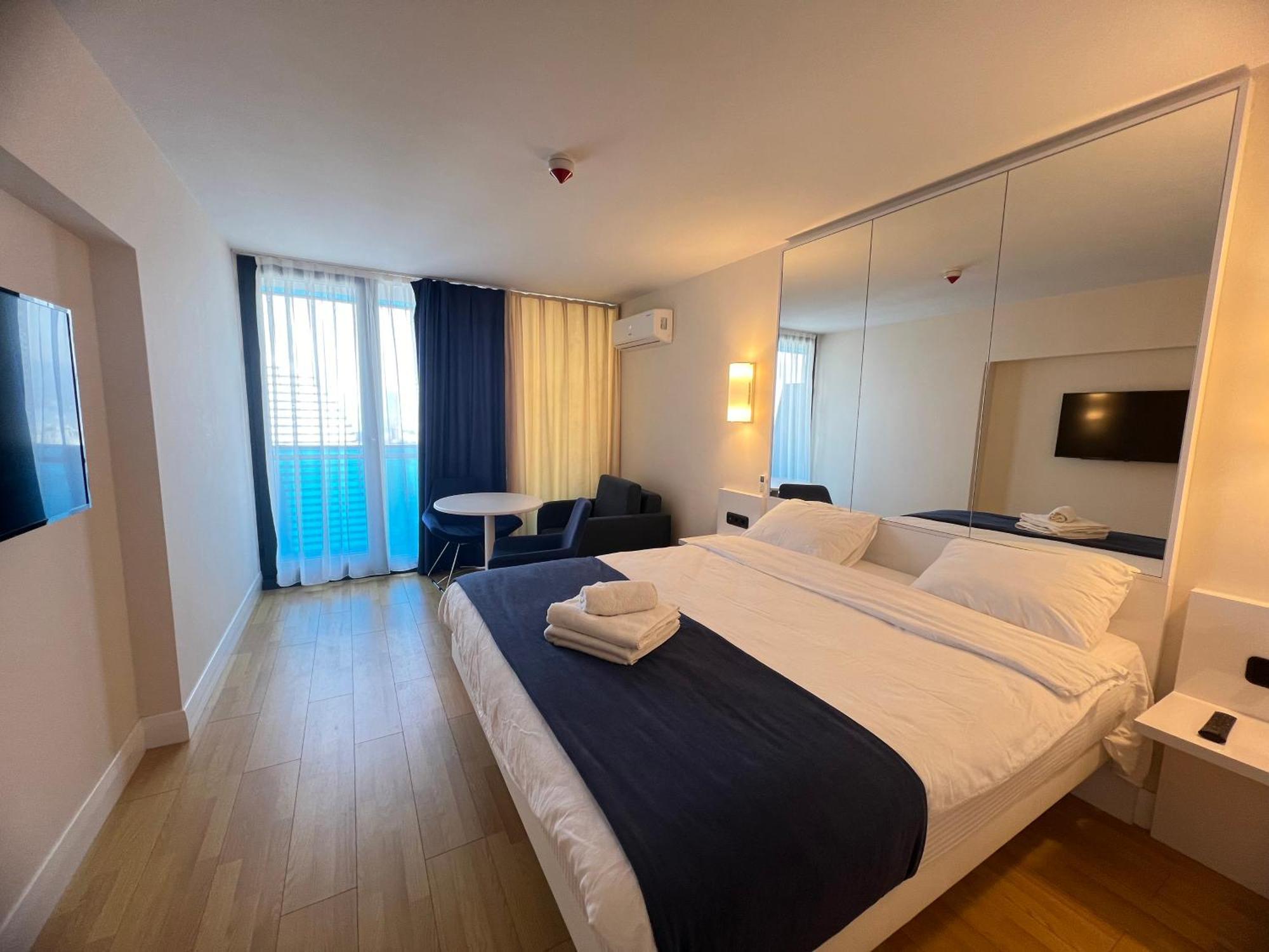 Spend Your Time In Orbi City Batumi Exterior foto